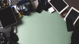 &Uuml;r&uuml;nler K&uuml;&ccedil;&uuml;ld&uuml;, Kalite Bozuldu: Planlı Eskitme &Ccedil;evreye de Zarar!