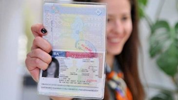 ABD listeye 12 &uuml;lke daha ekledi: Vize başvurularında 15 bin dolar teminat istenecek