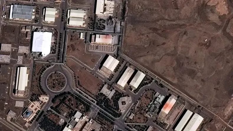 ABD ve İsrail, İran’ın Natanz nükleer tesisini vurdu