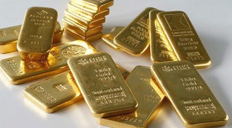 ABD verileri sonrası altında sert d&uuml;ş&uuml;ş: Ons altın 5 bin doların altına d&uuml;şt&uuml;