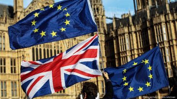 Bakan kapıları kapattı: İngiltere AB&rsquo;ye d&ouml;nmeyecek!