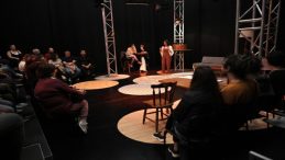 Bornova&rsquo;da 'Unutmak' Kapalı Gişe