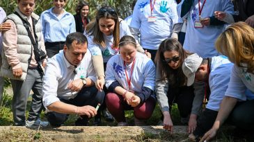 Bornova&rsquo;da anlamlı buluşma: Farklıyız ama birlikteyiz!