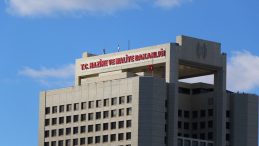 B&uuml;t&ccedil;e Şubatta 24,4 Milyar TL Fazla Verdi