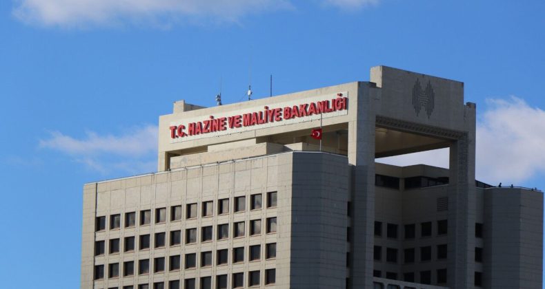 B&uuml;t&ccedil;e Şubatta 24,4 Milyar TL Fazla Verdi