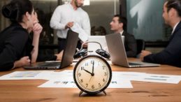 &Ccedil;alışma saatlerinde Avrupa lideri T&uuml;rkiye oldu!