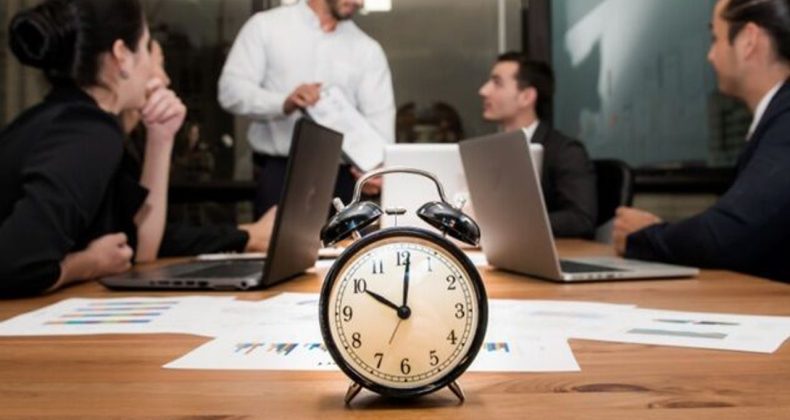 Çalışma saatlerinde Avrupa lideri Türkiye oldu!