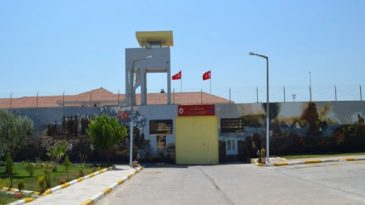 CHP'li G&ouml;k&ccedil;en ve İl Başkanı &Ccedil;ağatay G&uuml;&ccedil; Buca Cezaevi'ni ziyaret edecek