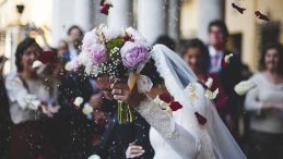 D&uuml;ğ&uuml;n sezonu a&ccedil;ılıyor, maliyetler katlandı: Evlenmek ateş pahası!