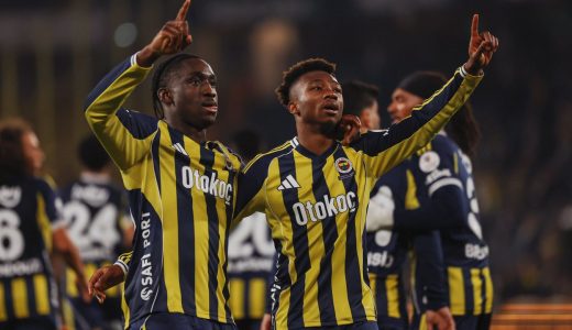 Fenerbah&ccedil;e 3 puanı 4 golle aldı: Gaziantep'i evinde yendi