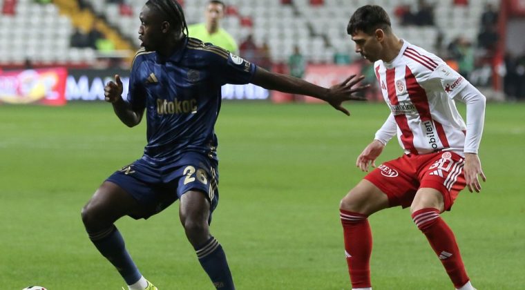 Fenerbah&ccedil;e Antalya deplasmanından 1 puanla d&ouml;nd&uuml;
