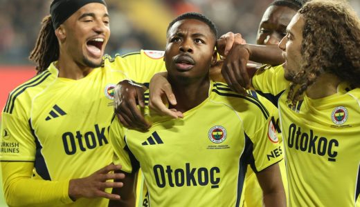 Fenerbah&ccedil;e Gaziantep deplasmanından galibiyetle d&ouml;nd&uuml;
