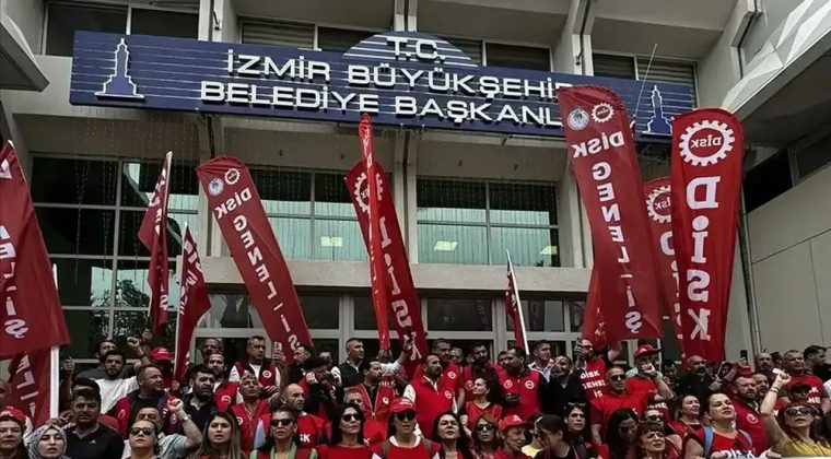 Genel İş Sendikası a&ccedil;ıkladı: İzmir 2 No&rsquo;lu şube b&ouml;l&uuml;nd&uuml;