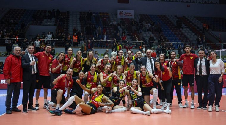 G&ouml;ztepe AXA Sigorta Kupa Voley'e &ccedil;eyrek finalde veda etti