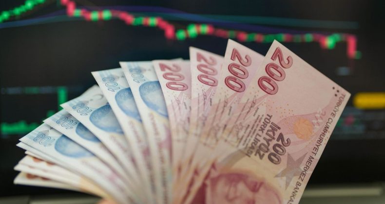 İddia: T&uuml;rkiye, TL&rsquo;yi savaş dalgalanmasından korumak i&ccedil;in 12 milyar dolar harcadı