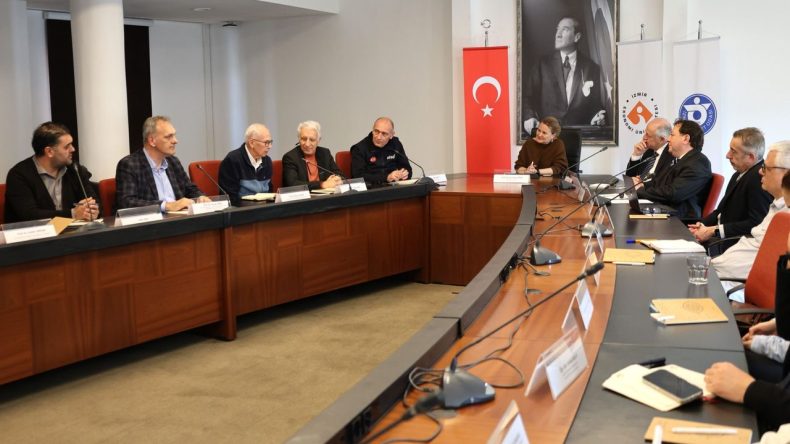 İE&Uuml;&rsquo;den afet seferberliği: EKOAYRA ilk toplantısını yaptı