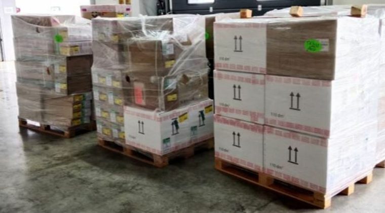 İran a&ccedil;ıkladı: T&uuml;rkiye &uuml;zerinden ila&ccedil; yardımı sevkiyatı başladı