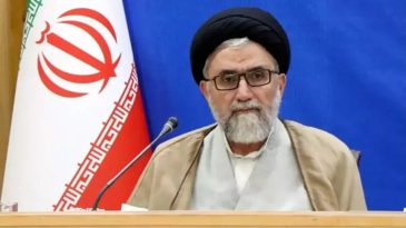 İran Cumhurbaşkanı Pezeşkiyan, İstihbarat Bakanı İsmail Hatip'in &ouml;ld&uuml;ğ&uuml;n&uuml; duyurdu