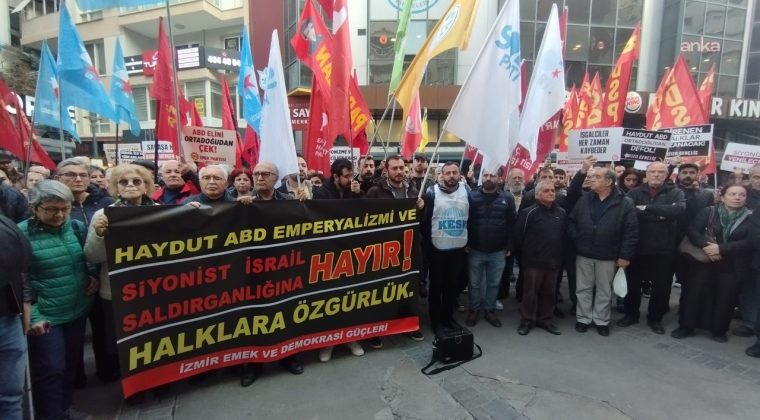 İran'a saldırılar İzmir'de protesto edildi: Emperyalistler halkları &ouml;zg&uuml;rleştirmez