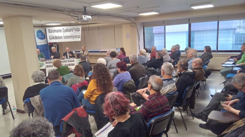 İzmir Barosu Başkanı Yılmaz'dan yerel yönetime eleştiri: Kendi yurttaşıyla barışamayan belediye güçlü olamaz