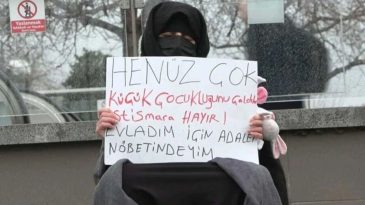 İzmir Barosu'ndan anne-kızın ş&uuml;pheli &ouml;l&uuml;m&uuml;ne ilişkin a&ccedil;ıklama: Bir hukuk devleti sınavıdır