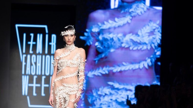 İzmir Fashion Week’ten görkemli final