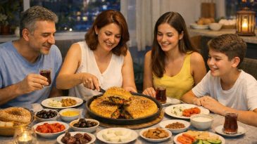 İzmirliler bayılarak t&uuml;ketiyor: Bayındır&rsquo;ın bu geleneksel lezzeti sahur sofralarınızda yer alacak