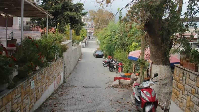 İzmir&rsquo;in tarihi k&ouml;y&uuml;: Bir ESHOT uzaklığınızda