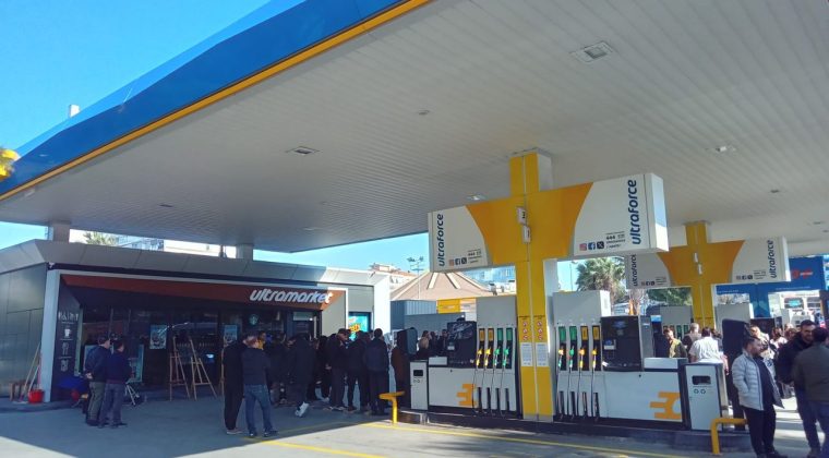 Kınay&rsquo;dan Akaryakıt İstasyonu İsyanı: Bu Alan Karabağlar Halkına Aittir!