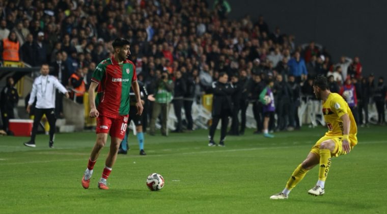 Ma&ccedil;ta gol sesi &ccedil;ıkmadı: Karşıyaka Eskişehir'le puanı paylaştı