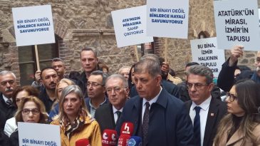 Meslek Fabrikası &ouml;n&uuml;nde n&ouml;bet s&uuml;r&uuml;yor: Buradayız, ayrılmıyoruz!