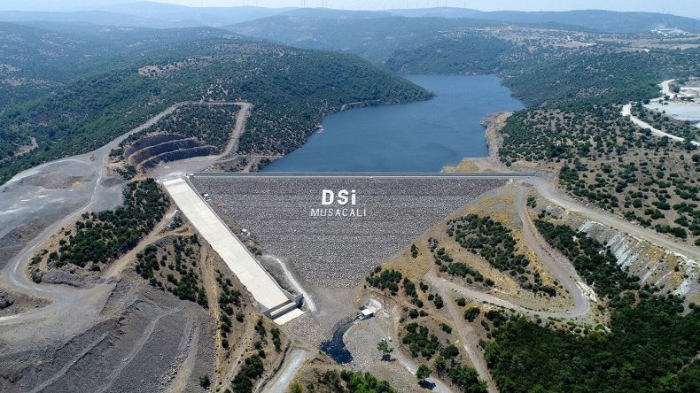 Sık sık su kriziyle gündeme gelen İzmir için DSİ’den dikkat çeken açıklama: Yılda 74 milyon metreküp su sağlıyoruz