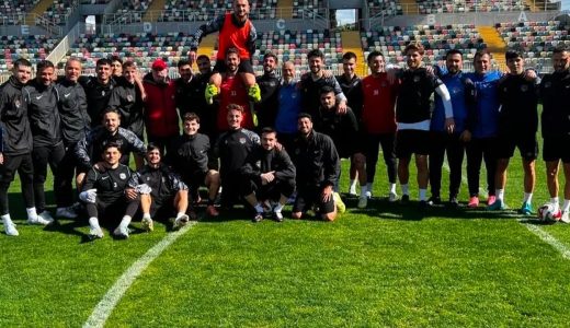 Son s&ouml;z&uuml; İzmir &Ccedil;oruhlu s&ouml;yledi: Afyon deplasmanında kritik beraberlik