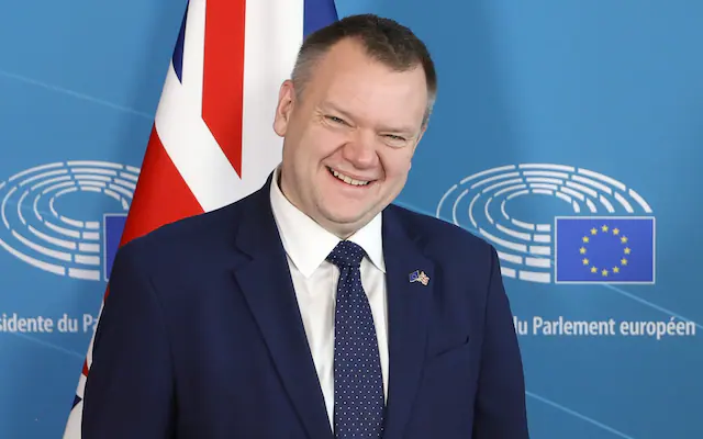 İngiltere AB’ye katılmayacak