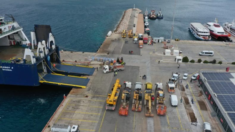 Ticaret Bakanlığı a&ccedil;ıkladı: İzmir&rsquo;den İtalya&rsquo;ya tarihi eser ka&ccedil;ırma girişimi engellendi!