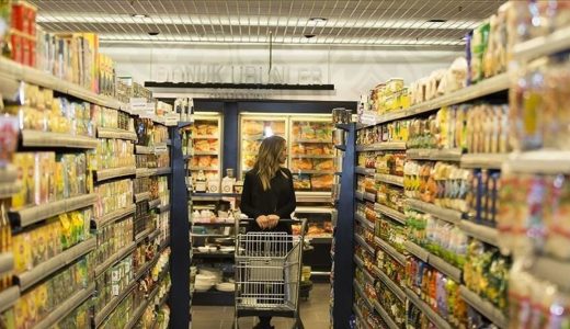 T&Uuml;İK a&ccedil;ıkladı: Ekonomik g&uuml;ven 8 ayın en d&uuml;ş&uuml;ğ&uuml;nde