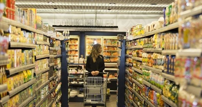 T&Uuml;İK a&ccedil;ıkladı: Ekonomik g&uuml;ven 8 ayın en d&uuml;ş&uuml;ğ&uuml;nde