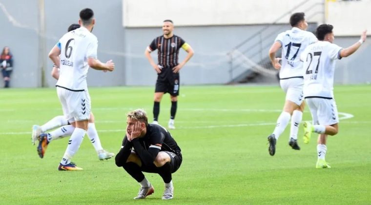 3. Lig&rsquo;de tatsız final: Bornova ve &Ccedil;oruhlu Amat&ouml;r Lig&rsquo;e d&uuml;şt&uuml;!