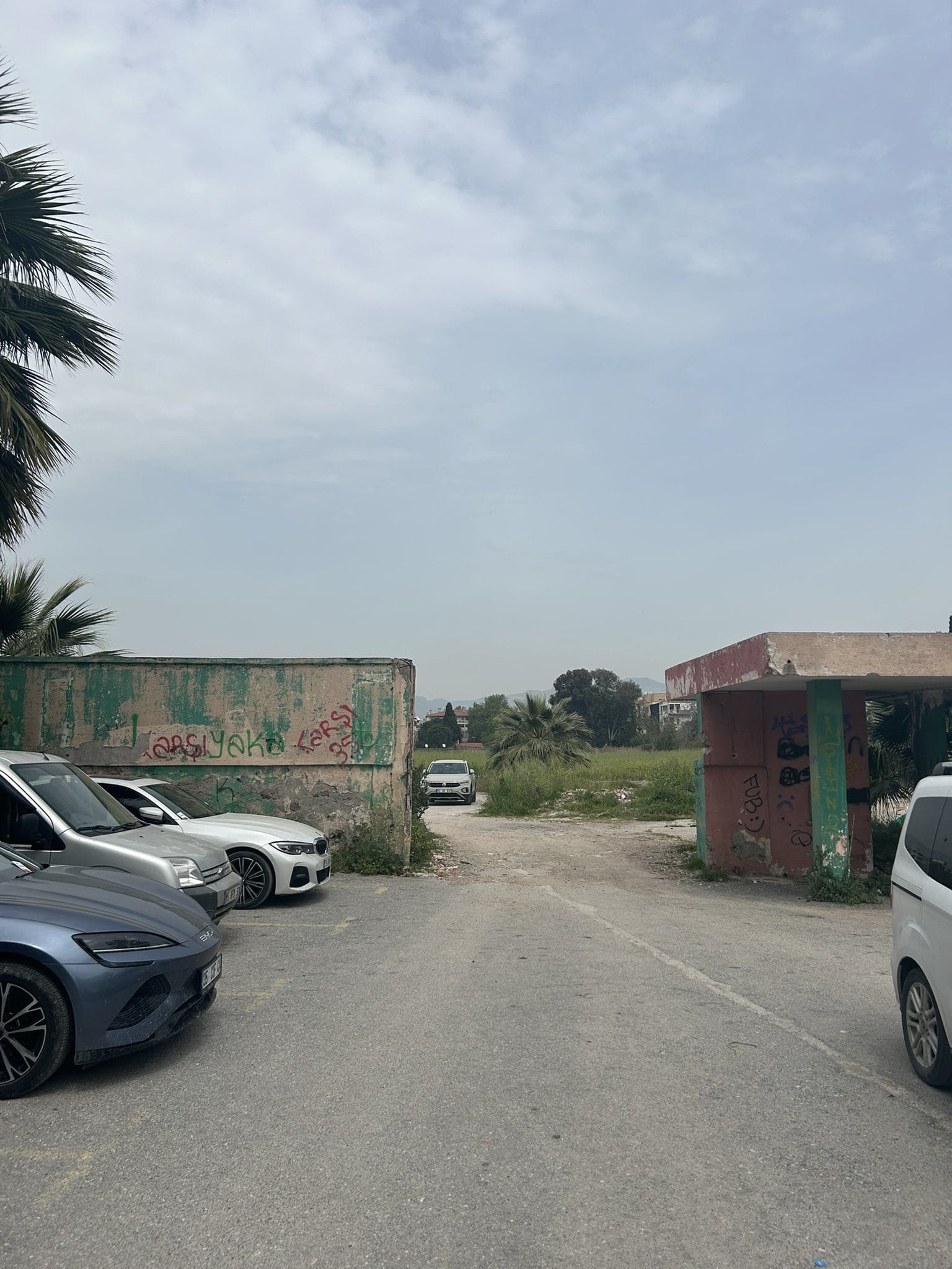 Karşıyaka Bayrakları