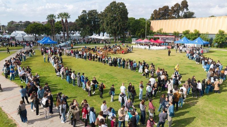 7. İzmir Kitap Fuarı yarın başlıyor