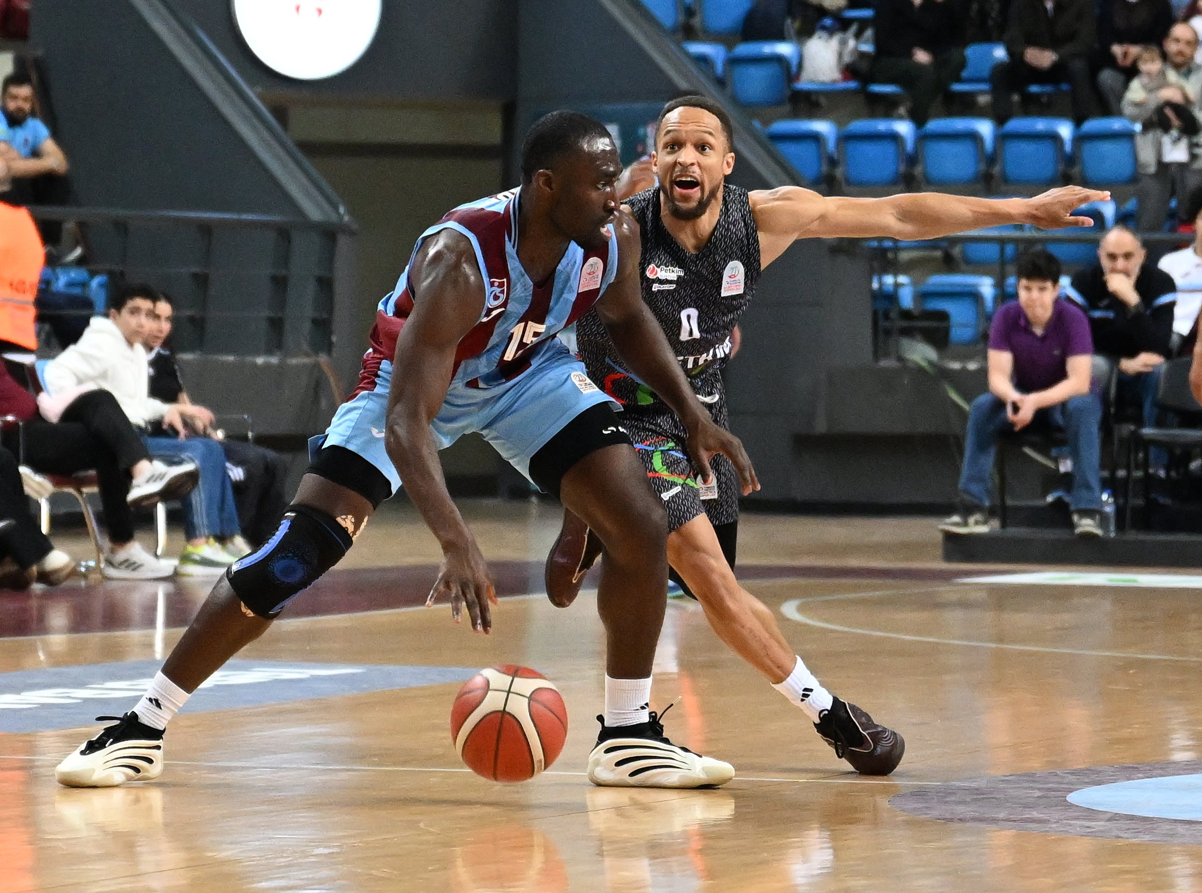 Aliağa Petkim Maçından Görüntü