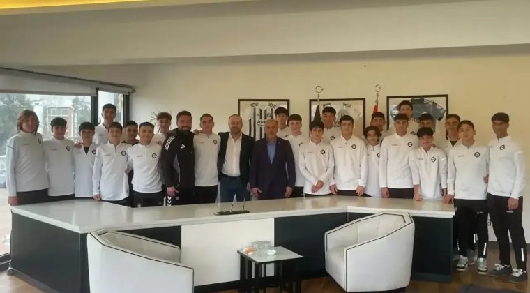 Altay&rsquo;da Sinan Kanlı bilmecesi: Y&ouml;netime talip yok!