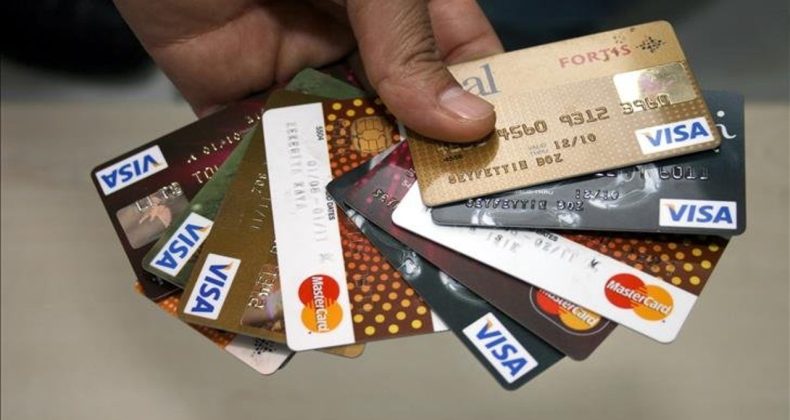 Bakan Bolat: Esnafa ge&ccedil;en yıl 175.8 milyar lira kredi verildi