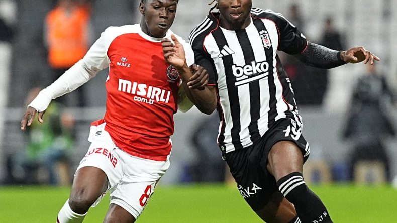 Beşiktaş Fatih Karag&uuml;mr&uuml;k karşılaşmasında gol sesi &ccedil;ıkmadı