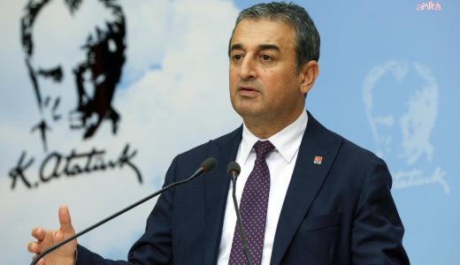 Burhanettin Bulut: Vatandaş ge&ccedil;inebilmek i&ccedil;in daha fazla bor&ccedil;lanmak zorunda bırakılıyor