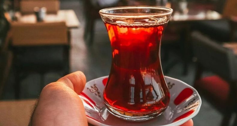 &Ccedil;ay Tiryakilerine K&ouml;t&uuml; Haber: Y&uuml;zde 10 Zam!