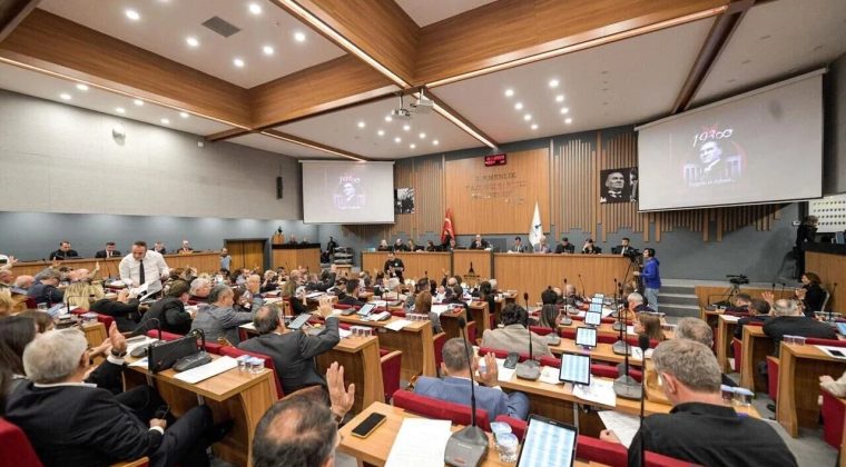 &Ccedil;iğli&rsquo;de hayatını kaybeden iş&ccedil;i meclis g&uuml;ndeminde