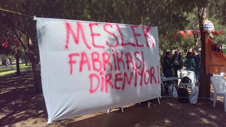 CHP İzmir: Meslek Fabrikası'nda T&uuml;m Projeleri Durdurdunuz, Eğitime Engel Olmayın!