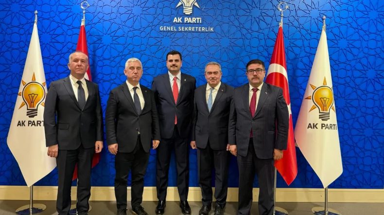 CHP rozet takmaması tepkiye neden olmuştu: Yılmaz&rsquo;dan a&ccedil;ıklama geldi