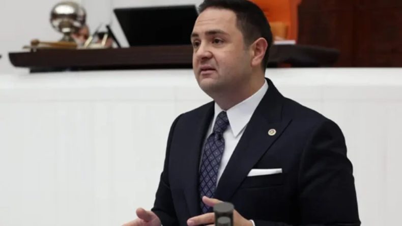 CHP'li Umut Akdoğan g&ouml;zaltılara karşı İzmir'e geliyor!